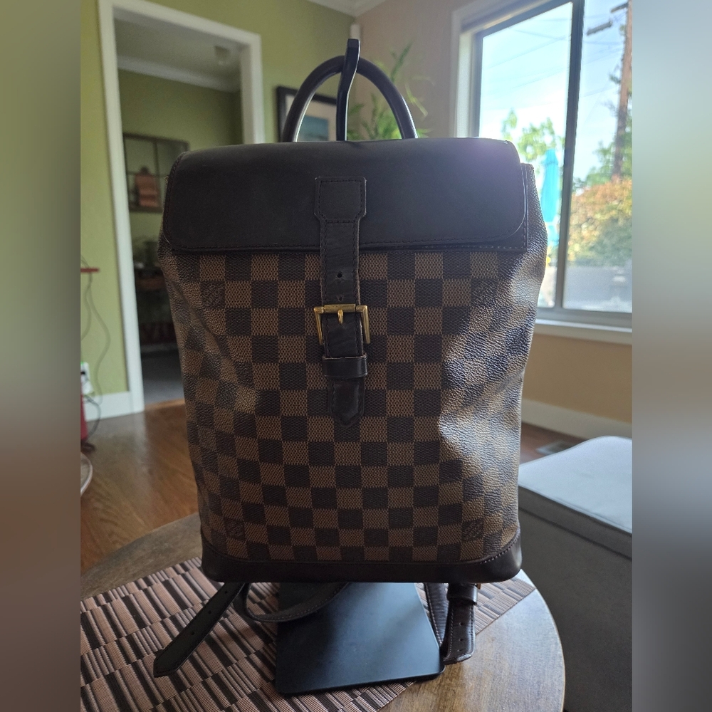 Authentic Louis Vuitton Brown Checkered Backpack with Dark Leather Trim - Picture 2 of 14